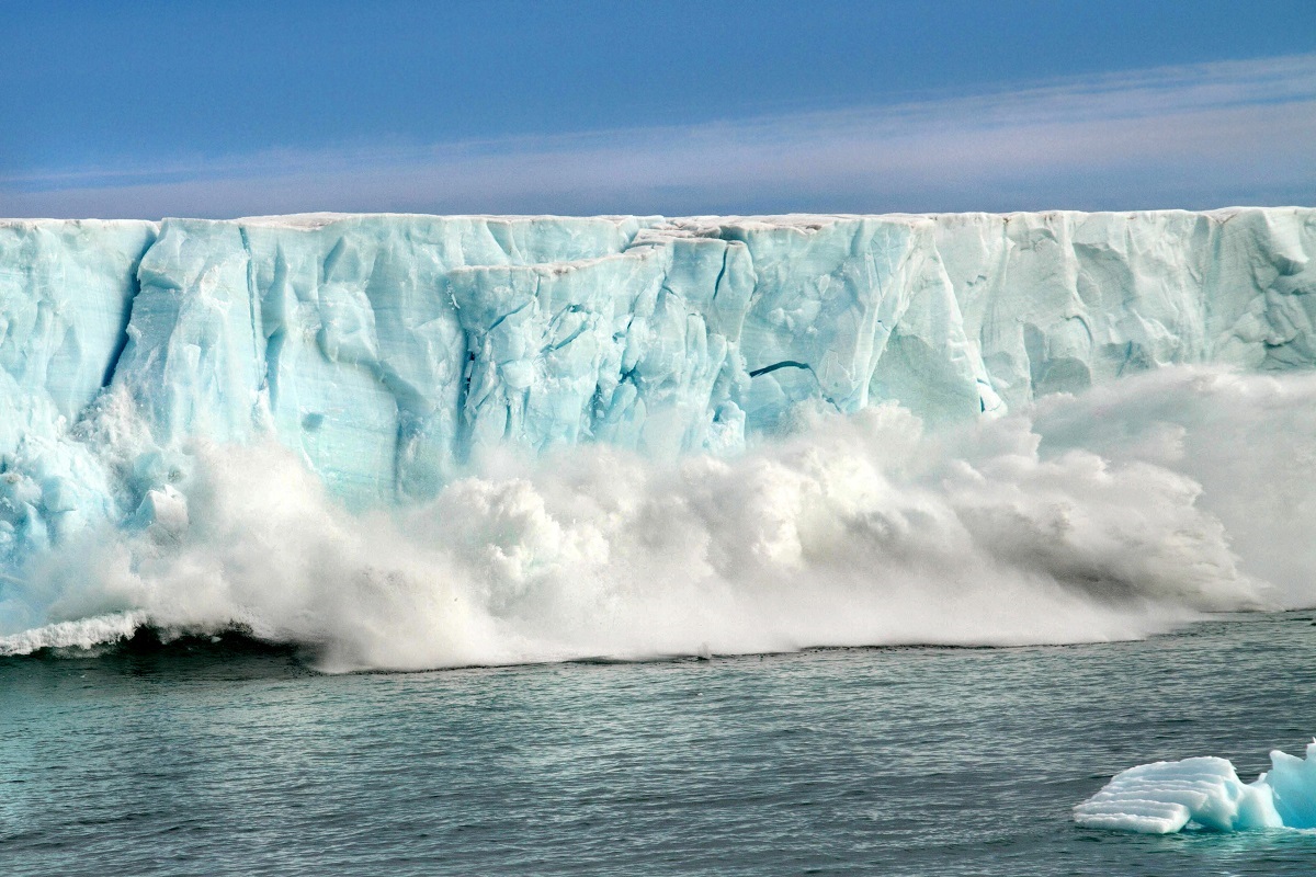 De zeespiegel stijgt in Antarctica