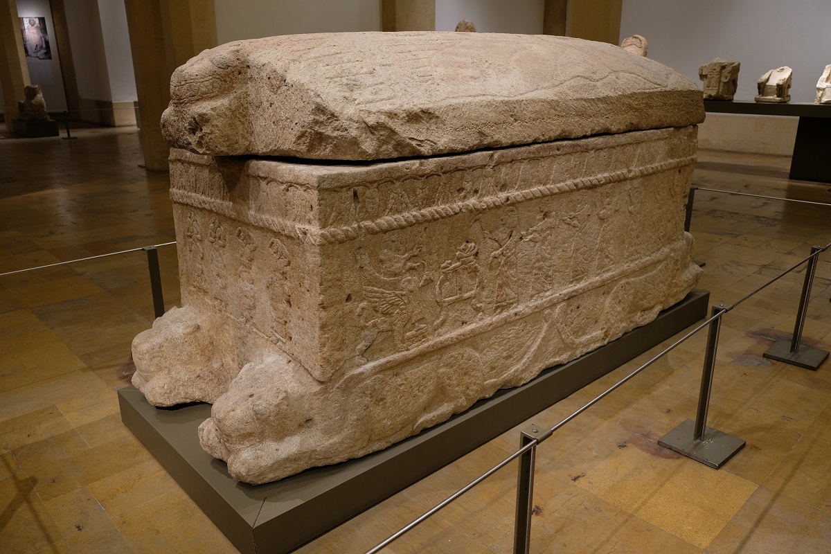 sarcofaag zonder inscripties