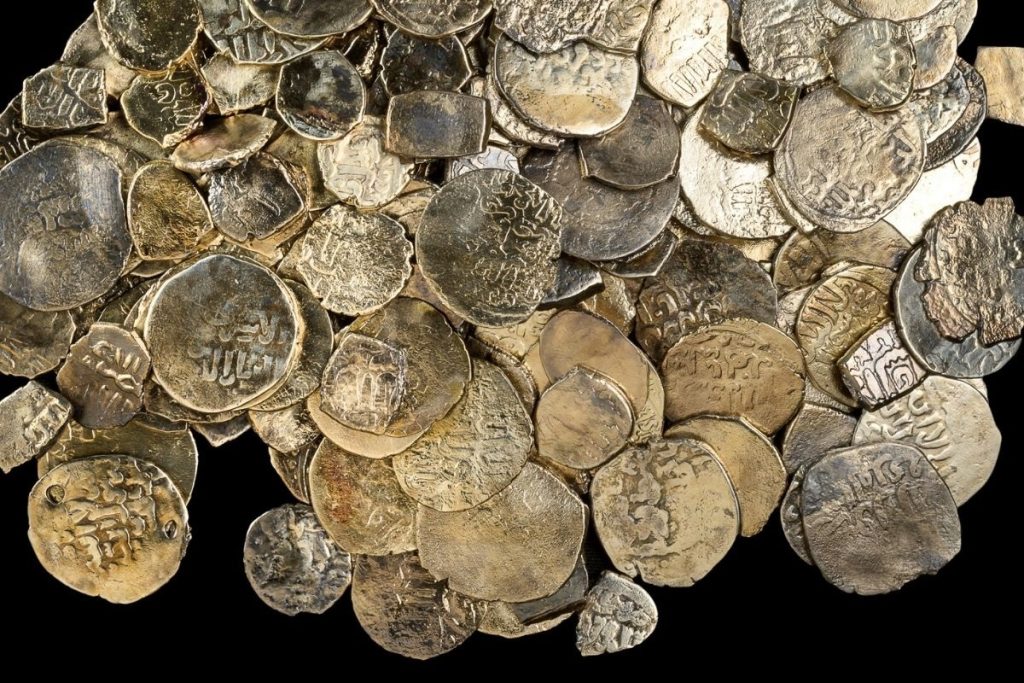 verzonken gouden munten