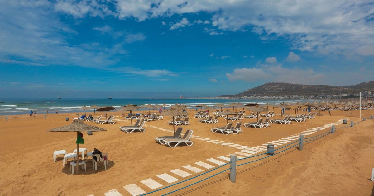 er is een strand in de stad