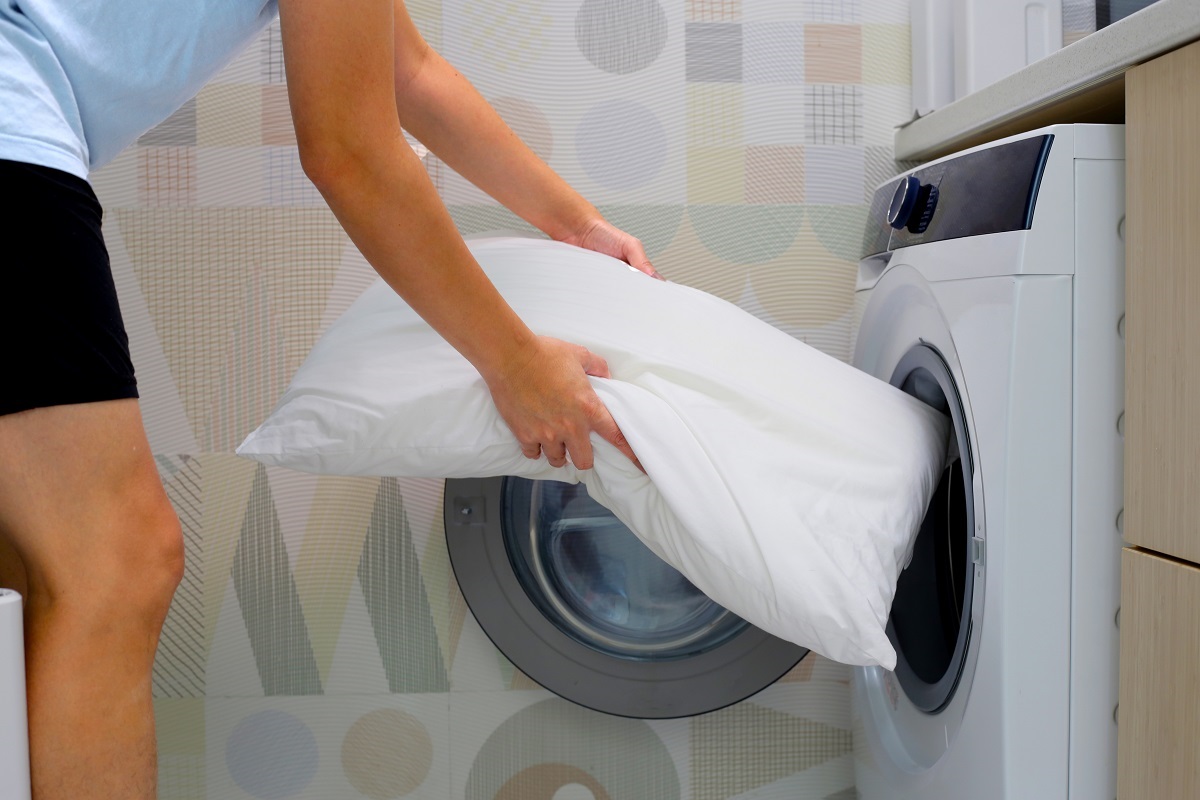 het kussen wordt in de wasmachine gewassen