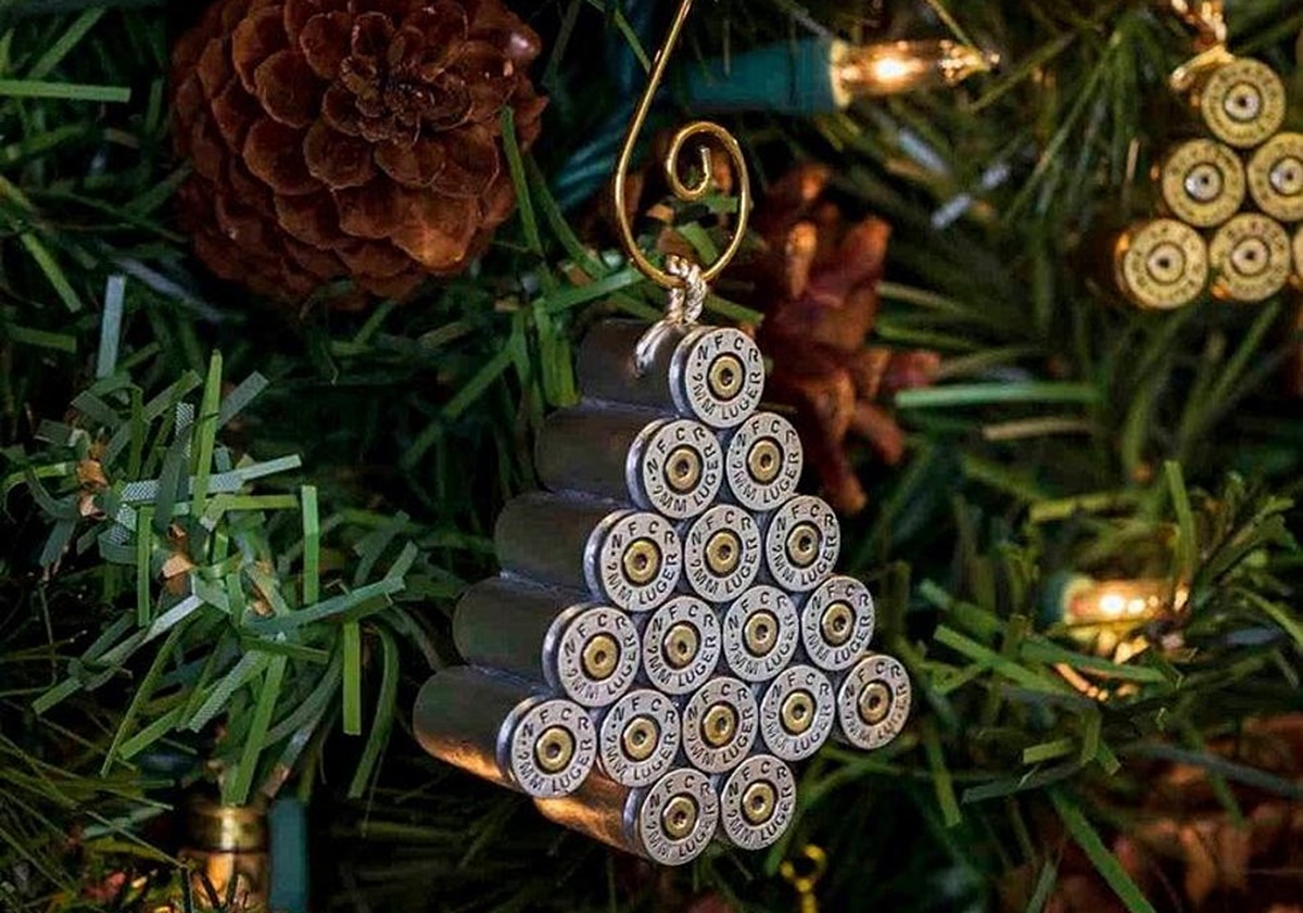 Figuurtjes op batterijen, zoals een kerstboom.