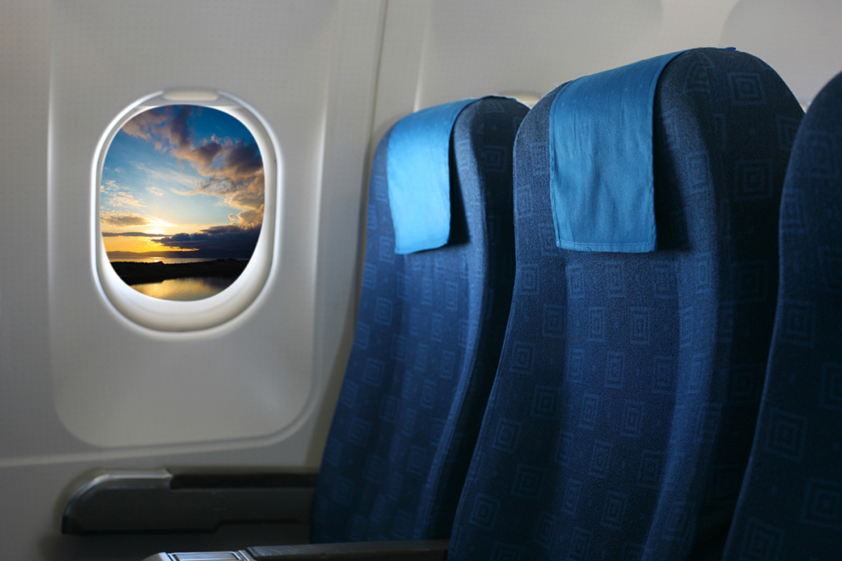 Het gaatje in het vliegtuigraam