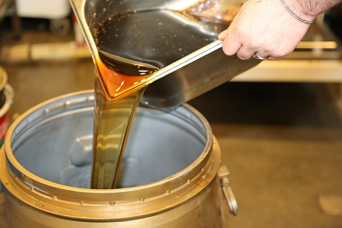 De diefstal van frituurolie heeft zulke proporties aangenomen dat het per vat wordt gestolen