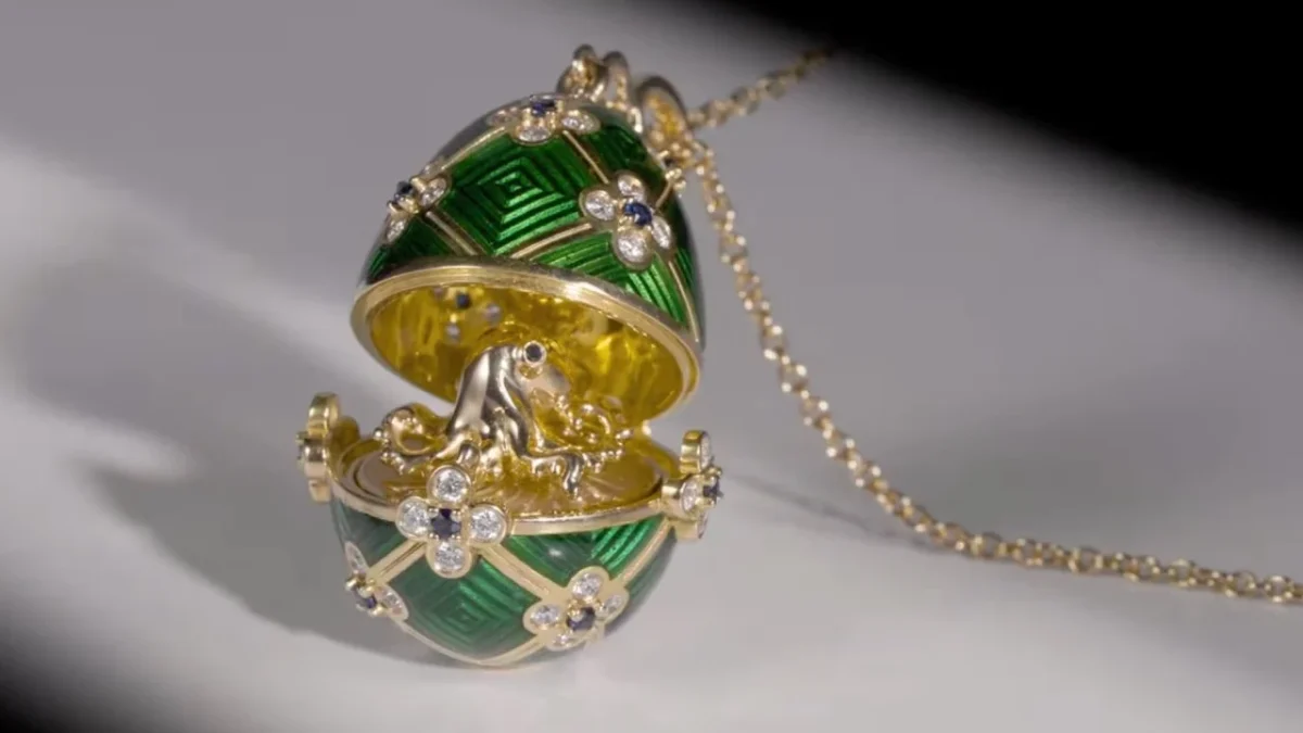 stelen van een juwelier door het juweel