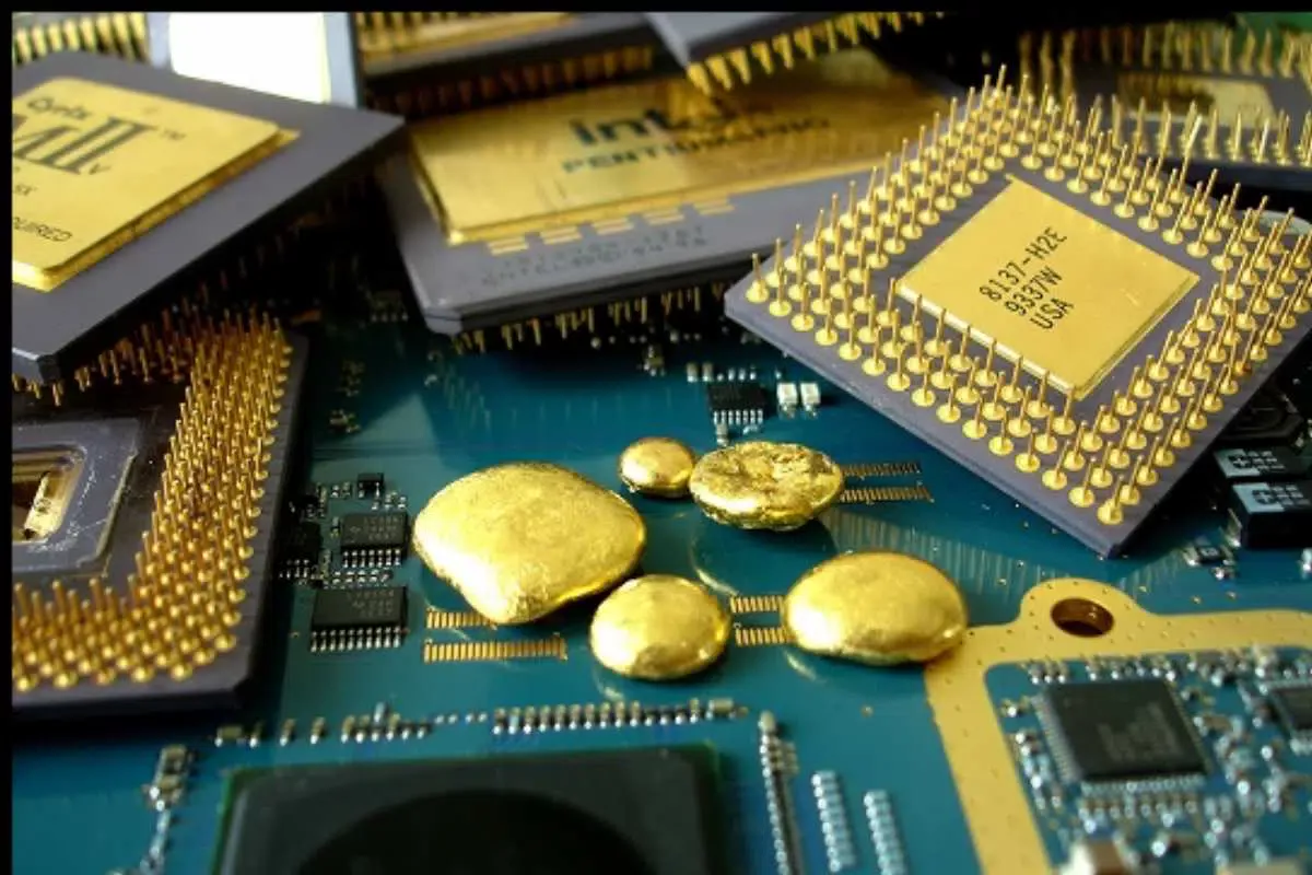 goud uit microchips